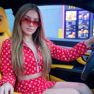 AIVORA · De Cero a tu Primer Avatar Realista..